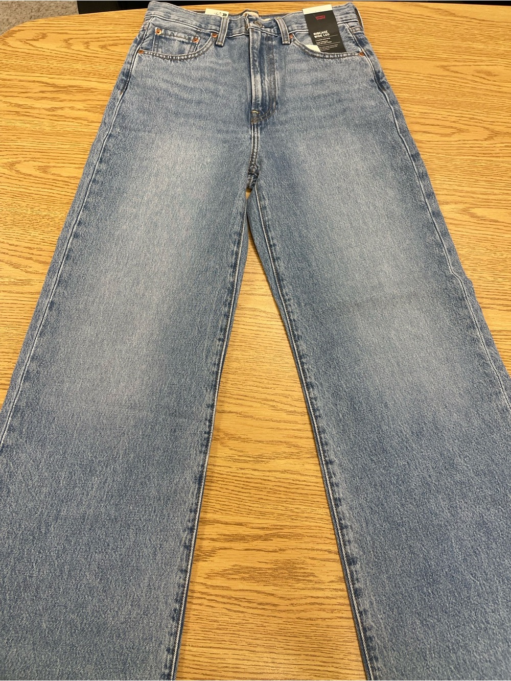 Women’s Levi's Ribcage Wide Leg Jean - Picture 2 of 8